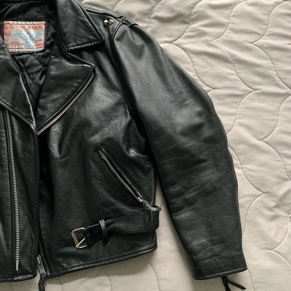 Iconic Men’s Leather Biker Jacket - Picture 12 of 14